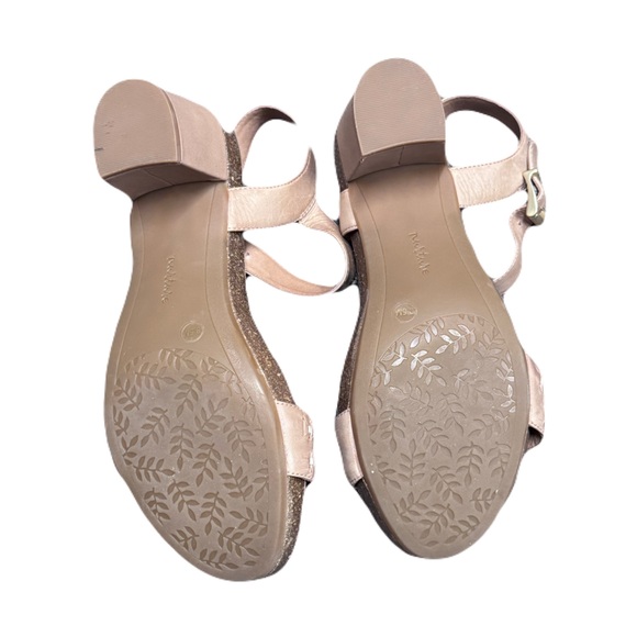 Nurture Daviee Sandals Size 8.5M Leather Block Heel – With Box - Picture 8 of 11